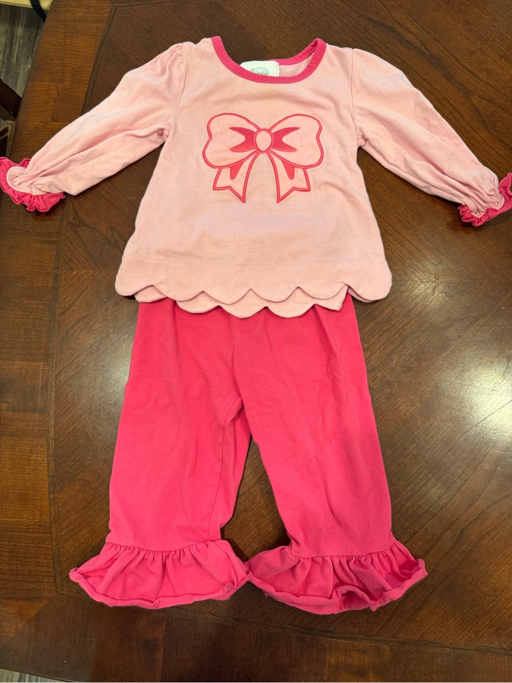 Simply Scarlett Smocks Girls Pink Bow Two-Piece Ruffle Pant Set